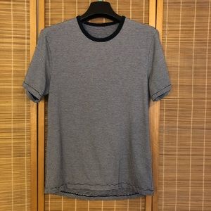 Lululemon 5 year basic T